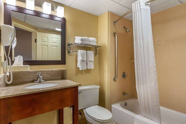 Room 34 of 45