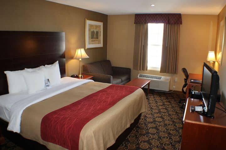 Room 8 of 45